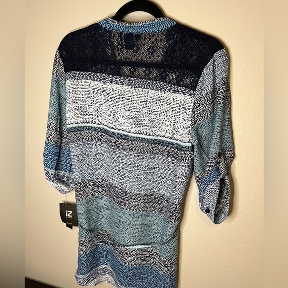 IZ Byer Striped Blouse NWT - Picture 4 of 7